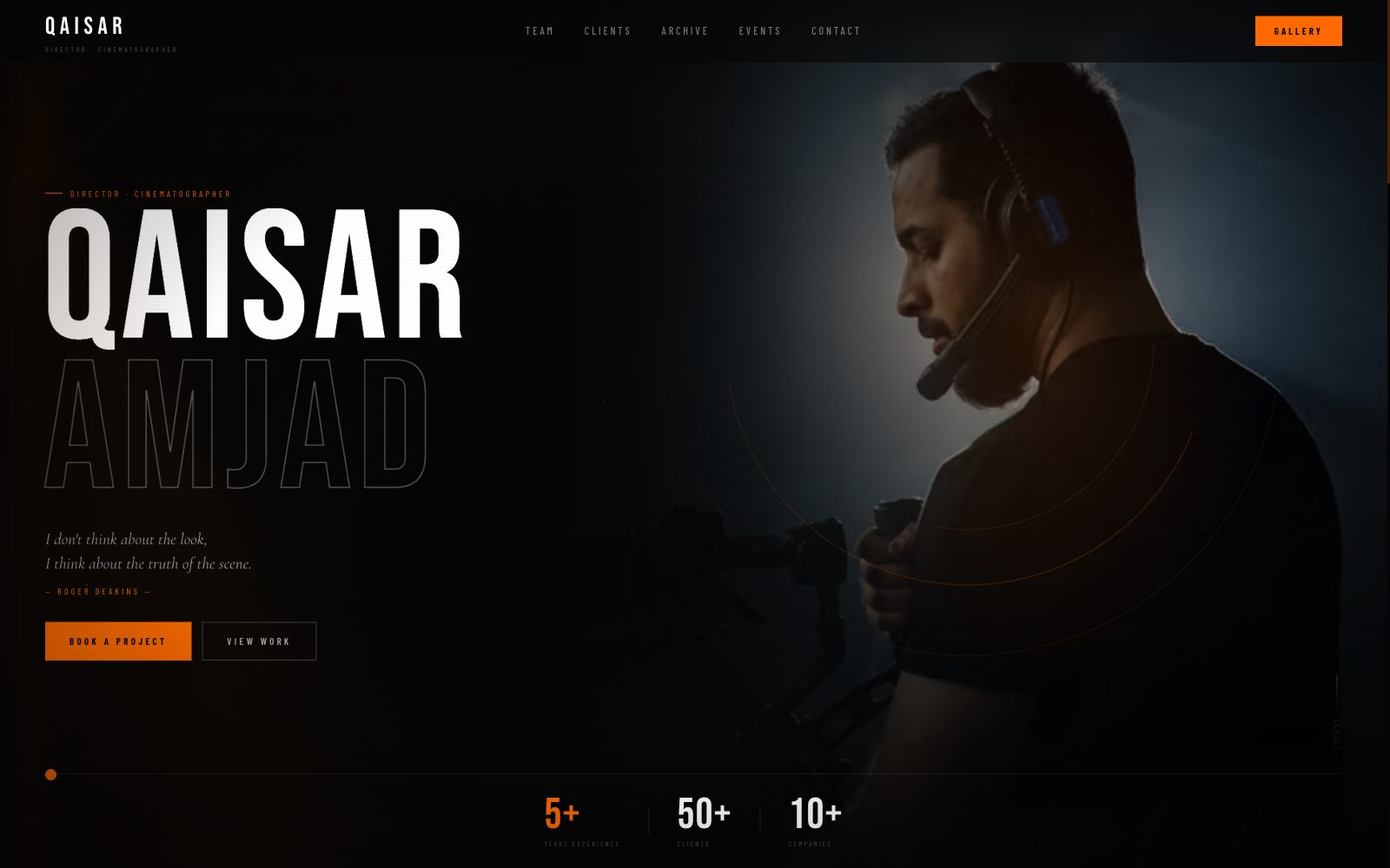Qaisar Amjad — Director Portfolio — screen 1